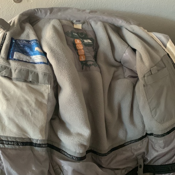 Winter ski jacket - Picture 10 of 10